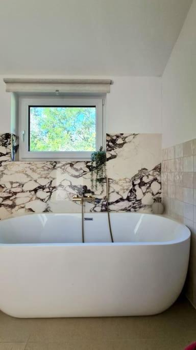 Haus Am Waldrand Und In Seenaehe เลห์นิน ภายนอก รูปภาพ
