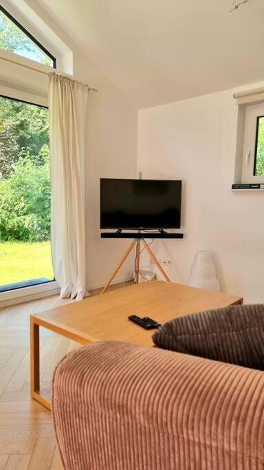 Haus Am Waldrand Und In Seenaehe เลห์นิน ภายนอก รูปภาพ